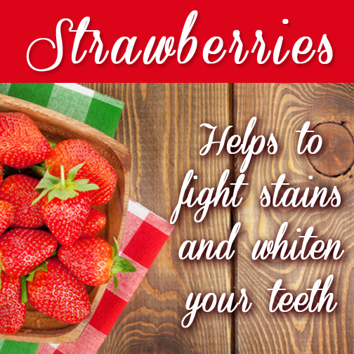 WHITEN YOUR TEETH WITH STRAWBERRIES